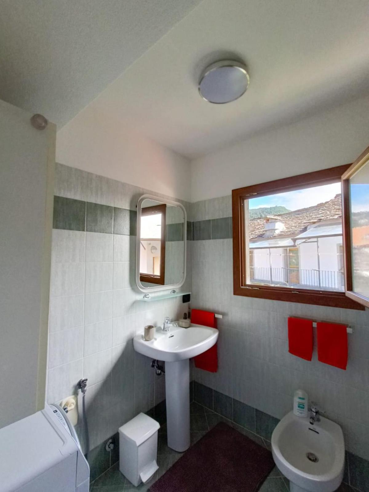 Ferienwohnung Tranquil Heaven Antoliva Verbania Exterior foto